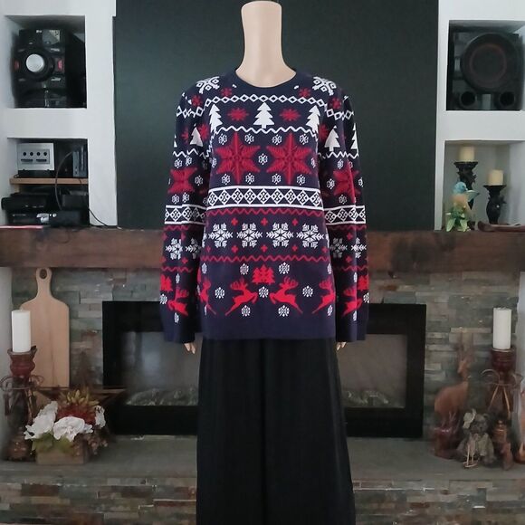 Sweaters - Christmas Sweater XL NEW Reindeer Snowflake Trees Comfort Soft Holiday Fun Top